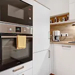 Moor, Marsch Und Apartmán