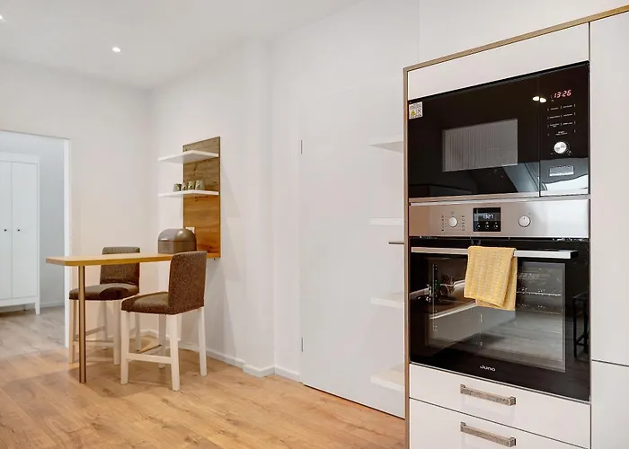 Διαμέρισμα Moor, Marsch Und *